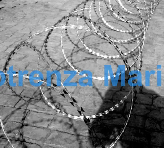 WIRE RAZOR FOR PIRACY PREVENT, GALV CROSSED LOOP APP DIA800MM